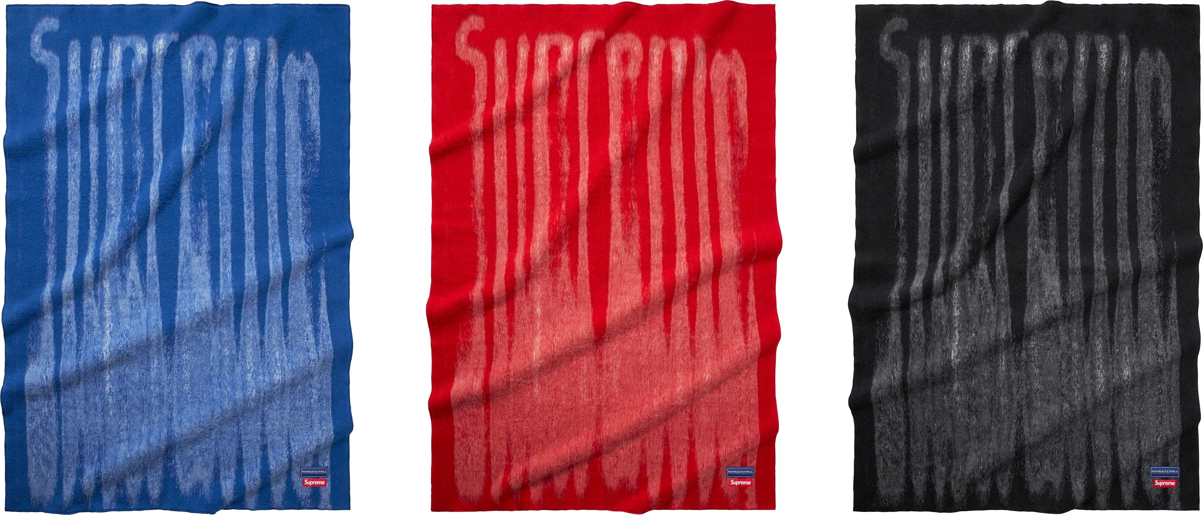 Blurred Logo Blanket
